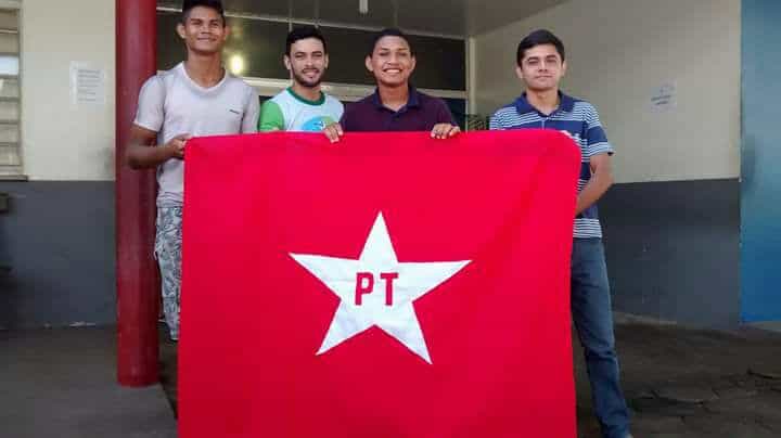 paritins 4 com bandeira pt