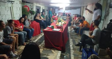 Comitê popular Lula Livre no bairro Santa Rita, em 04/04