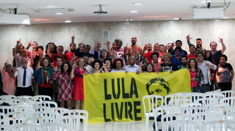 participantes do lançamento do livro