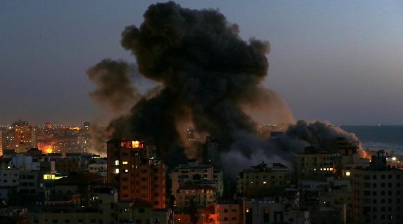 Gaza May 11, 2021. REUTERS/Ibraheem Abu Mustafa